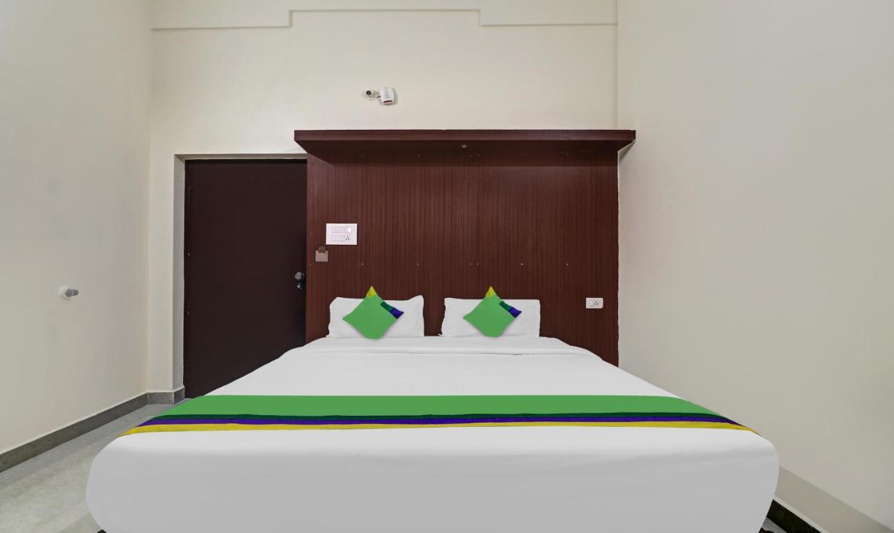 Grand Jp Inn Near 2 Km From Gundlupet Bus Stand Ngoại thất bức ảnh