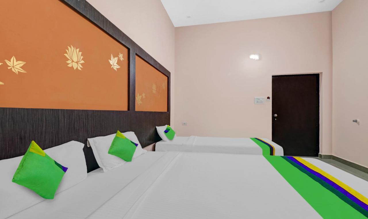 Grand Jp Inn Near 2 Km From Gundlupet Bus Stand Ngoại thất bức ảnh