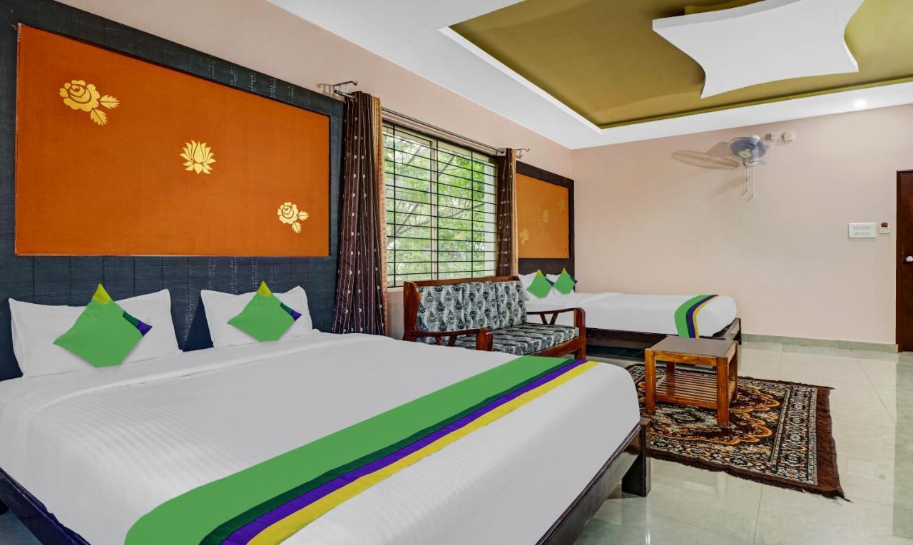 Grand Jp Inn Near 2 Km From Gundlupet Bus Stand Ngoại thất bức ảnh